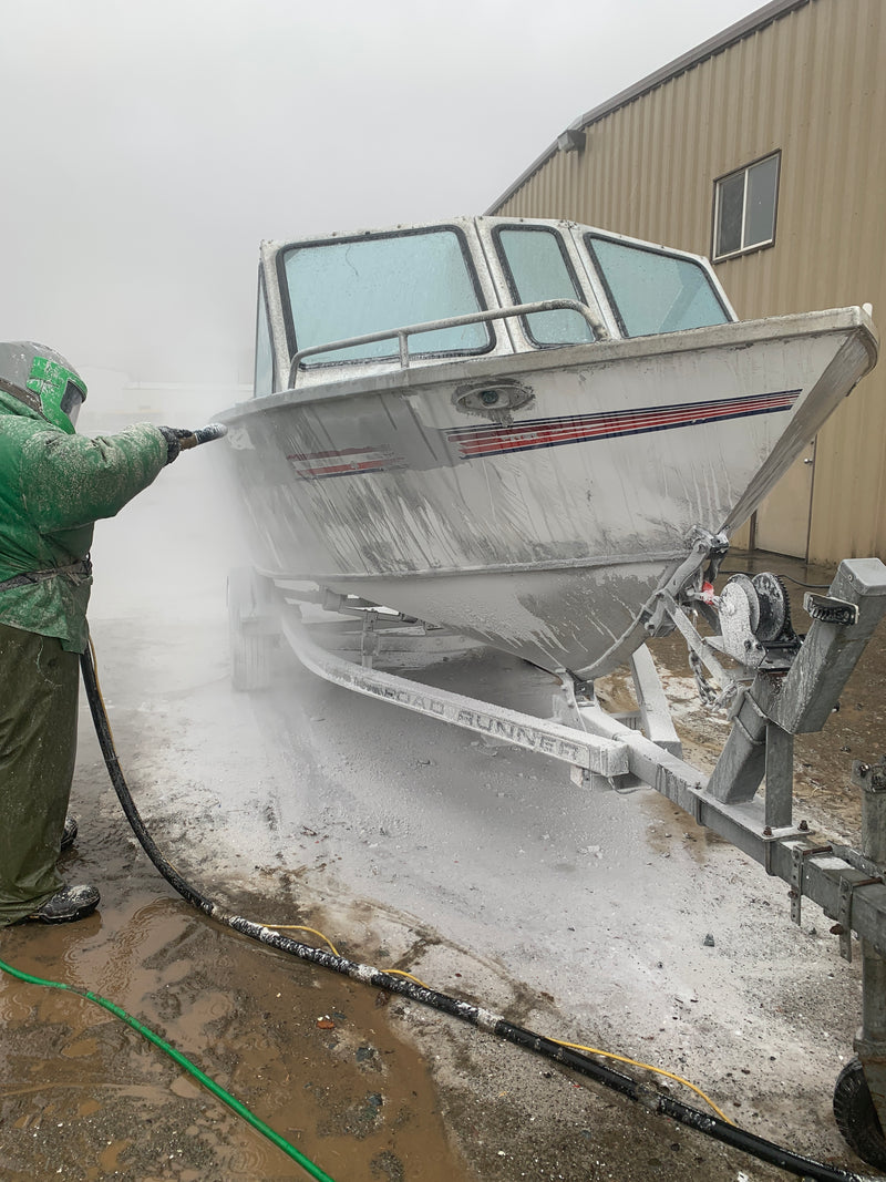 Aluminum Boats Soda Blasting - Before